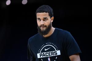 场均5.2分6.8板！步行者官方：与前锋厄尔签第二份十天短合同