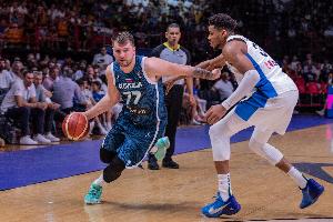 只联系了湖人！Shams：独行侠本能用东契奇换7-8首轮 甚至换字母