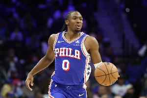 互不相让！暂停期间马克西&詹金斯互喷小冲突